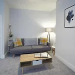 Host & - Normanby Terrace * Whitby